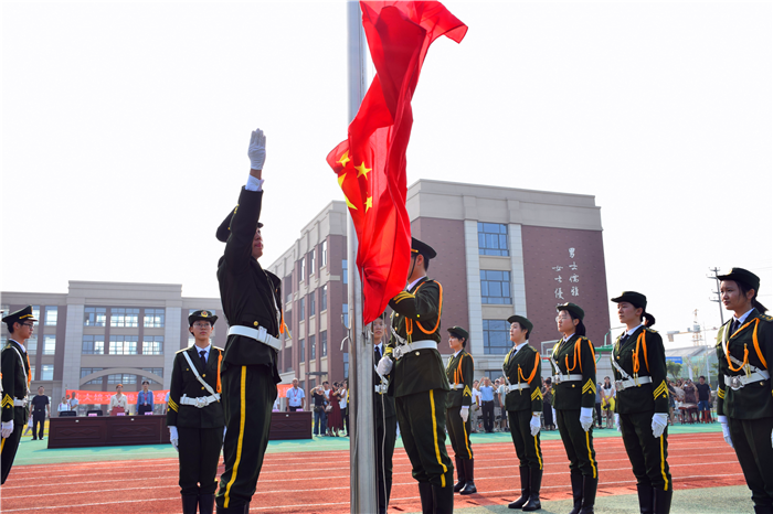 青春正向陽，號角已經吹響！丨北大培文蚌埠實驗學校舉行2020級新生軍訓開營儀式